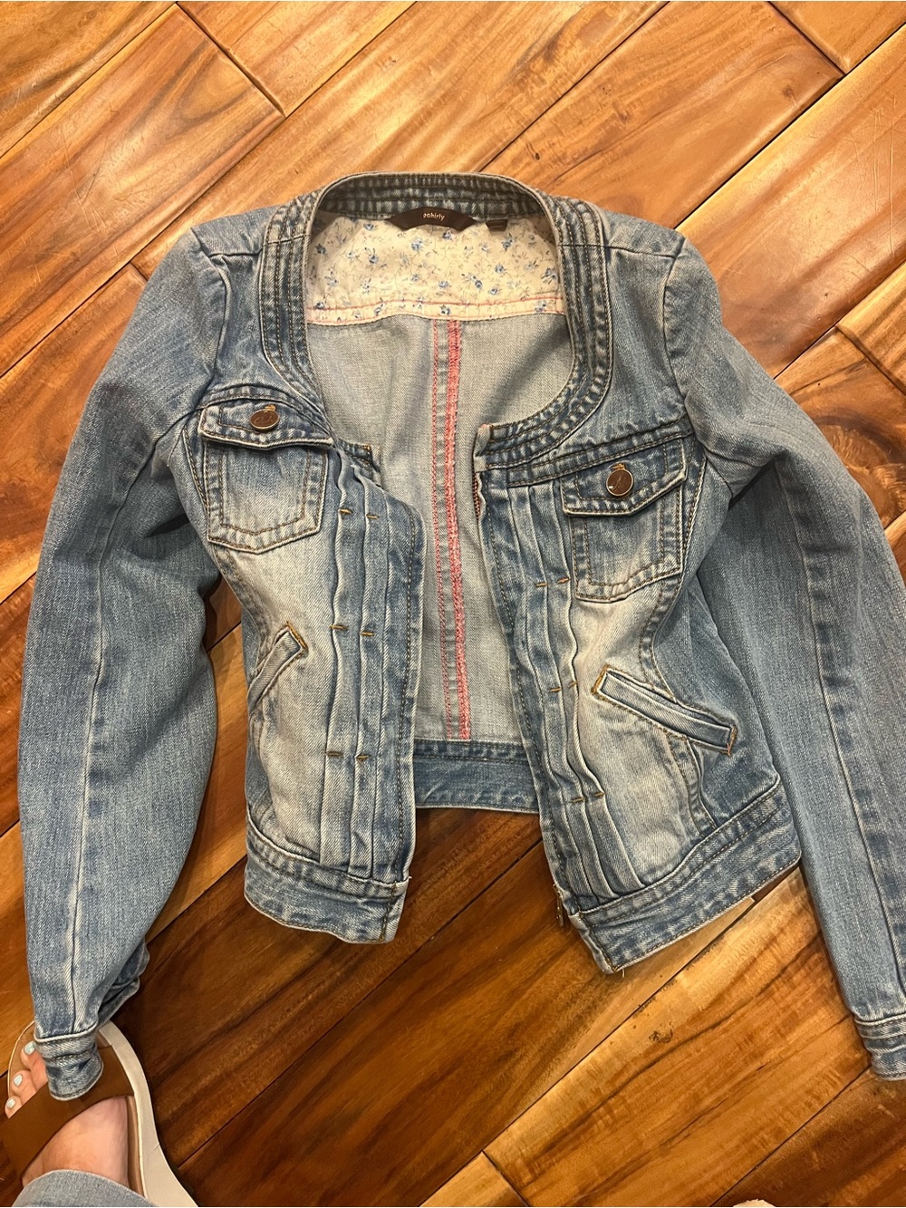 Vintage Light Wash Denim Jacket - Classic Casual